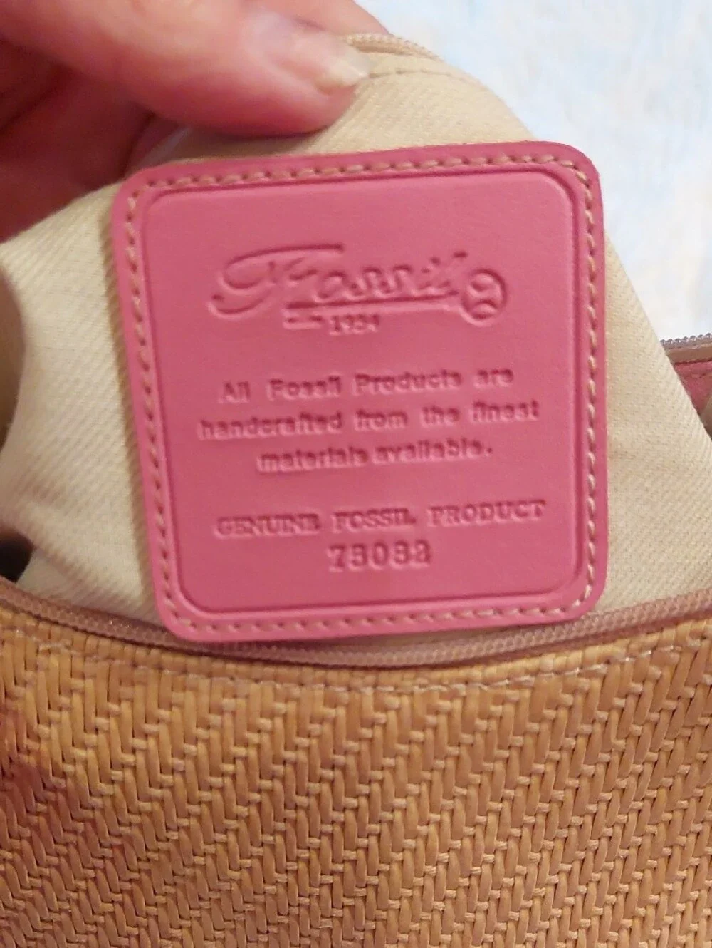 NWT Vintage Y2K Fossil Pink Straw Hobo Shoulder Bag ZB 9388